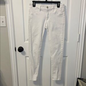 AMERICAN EAGLE White Skinny Jeans